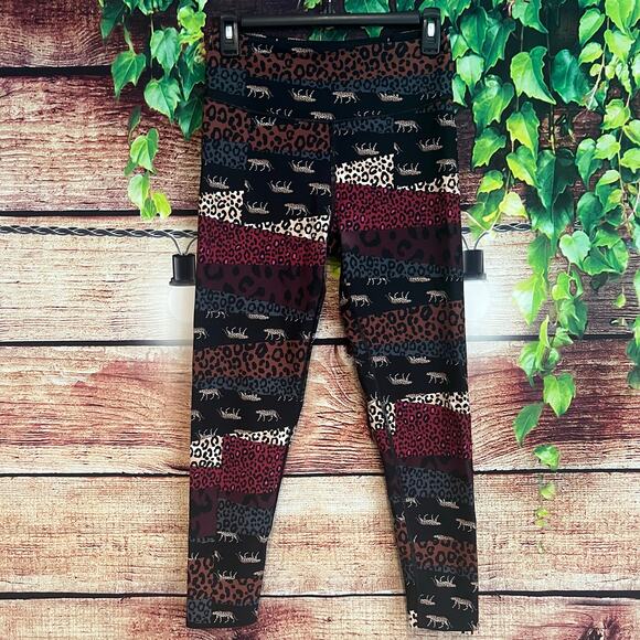Victorias Secret Sport Leggings Medium Jungle Leopard Cheetah Patchwork Tights - Picture 2 of 4